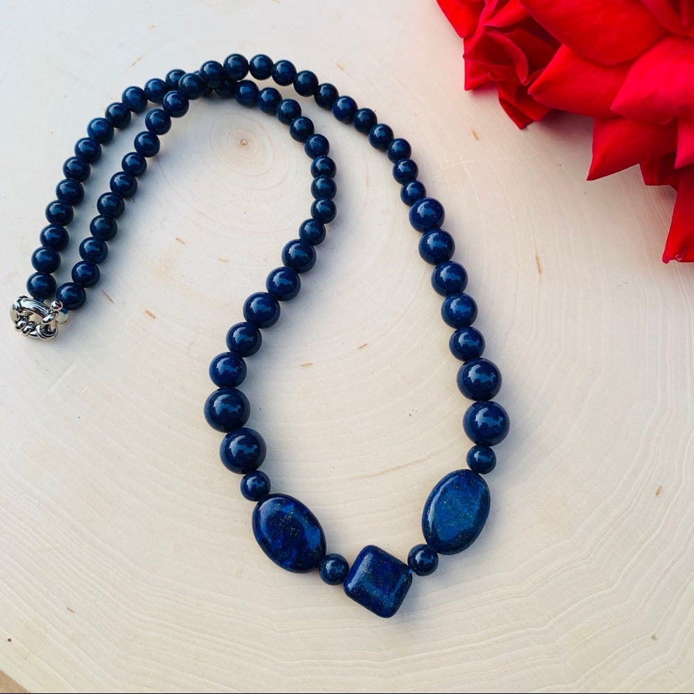 Lapis Lazuli gemstone Necklace - Picture 1 of 8